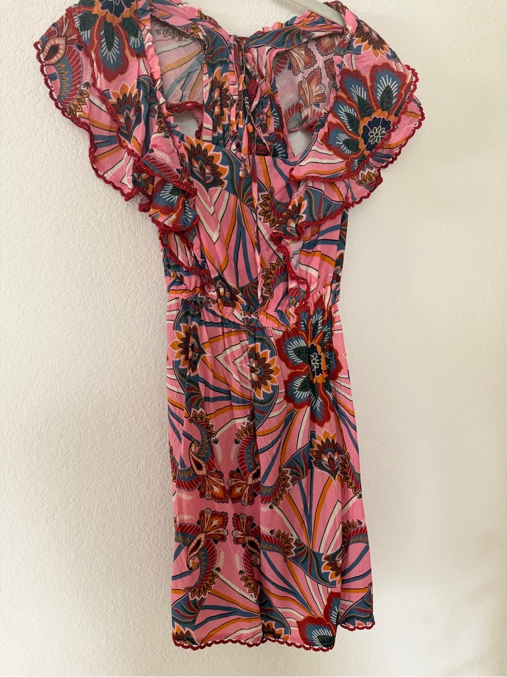 FARM Rio Pink Floral Ruffle Midi Dress